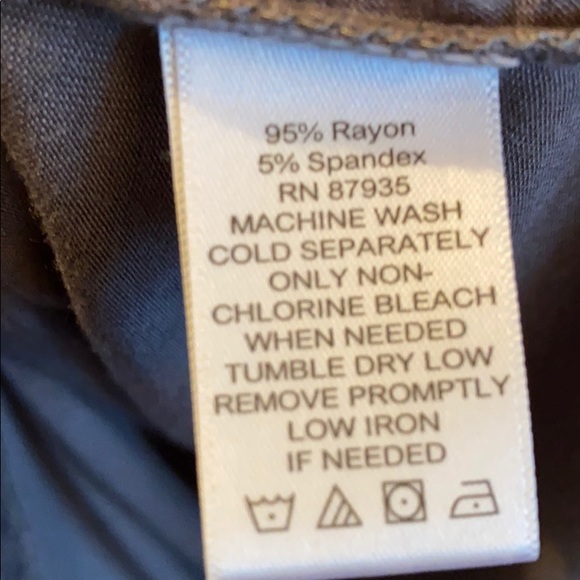 NEW Logo Layers 1X gray layering top - Picture 5 of 5